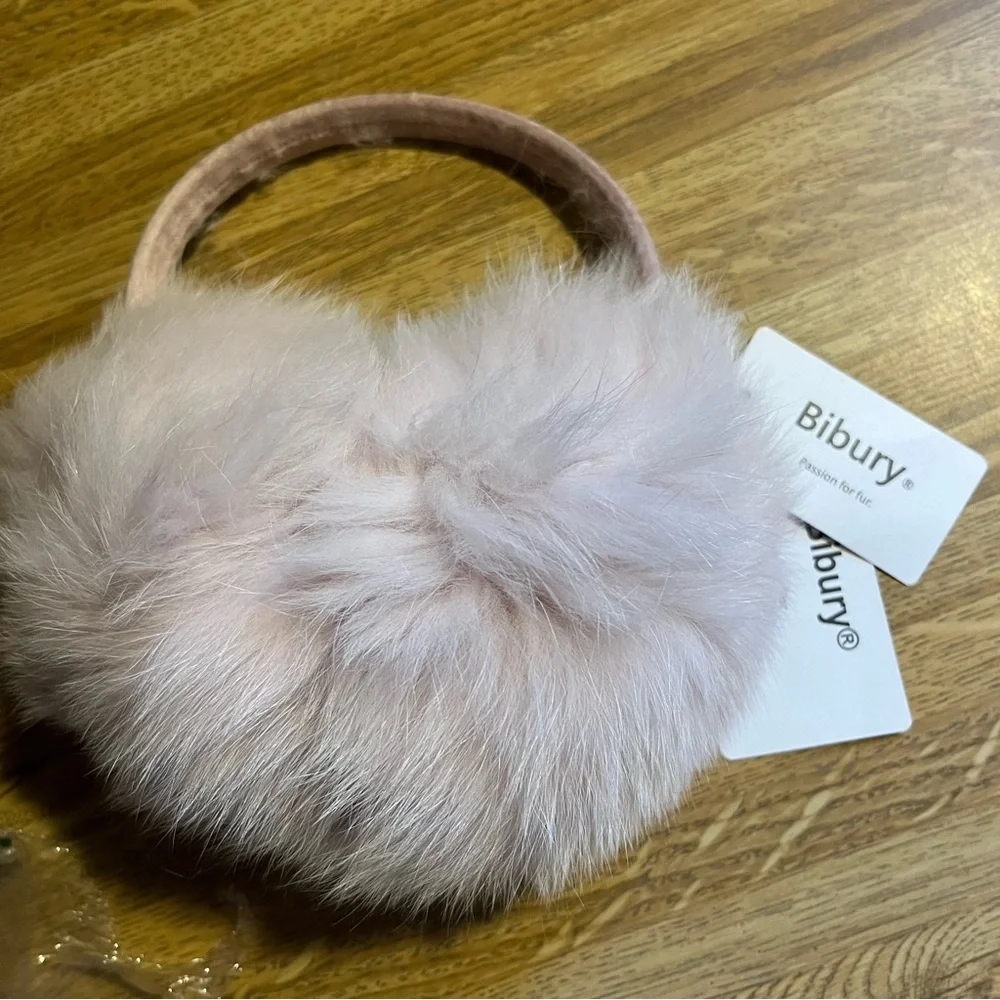 NWT $45 Bibury Fox Fur Light Blush Pink Super Fluffy Earmuffs